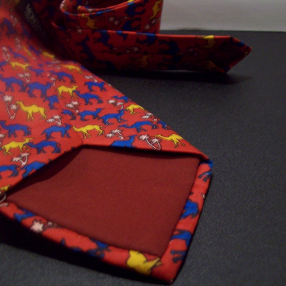 Montage 100% Silk Red with Blue & Yellow Camel Tie - Picture 4 of 5